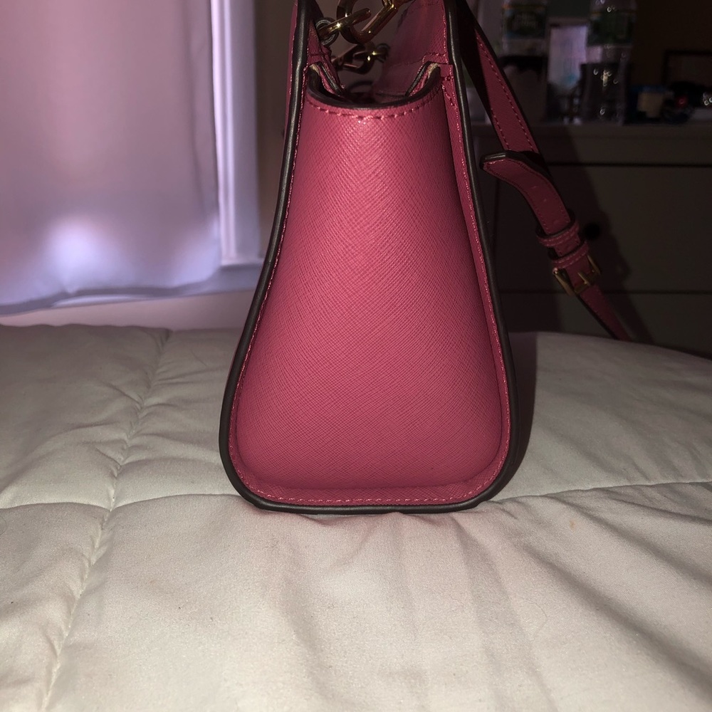 Michael Kors Purse - Picture 7 of 8